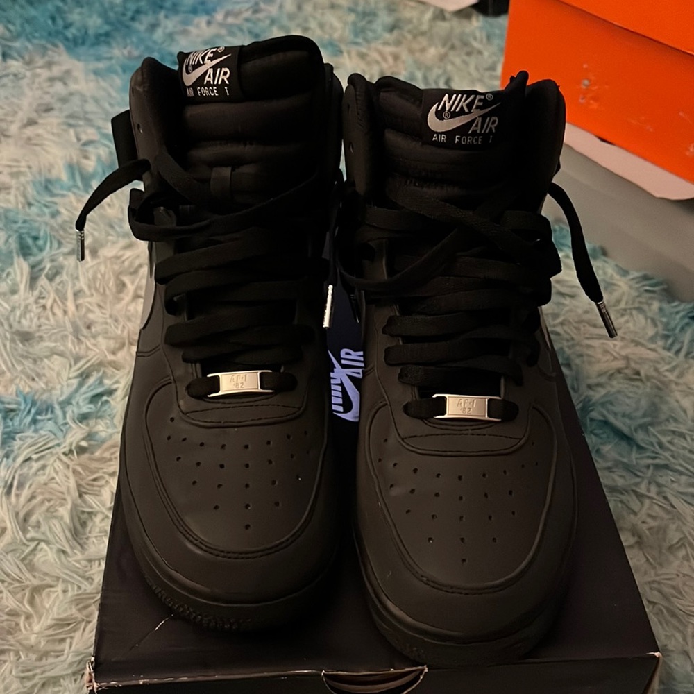 Air Force 1 HIGH PREMIUM size 7 new with original box Stock 386161-003